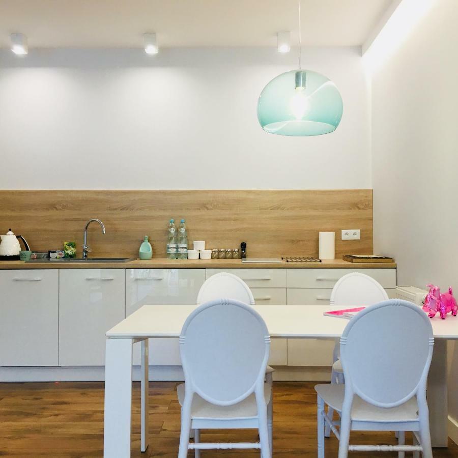 Piper Zajezdnia White Apartment พอซนาน ภายนอก รูปภาพ